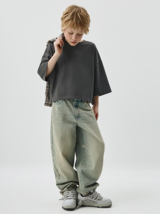 базовая футболка оверсайз детская от бренда sela вид слева