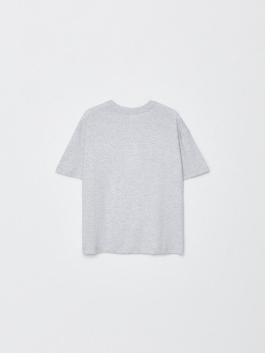 базовая футболка оверсайз детская из россии вид сбоку