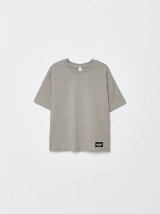 базовая футболка оверсайз детская по цене 399 руб вид справа