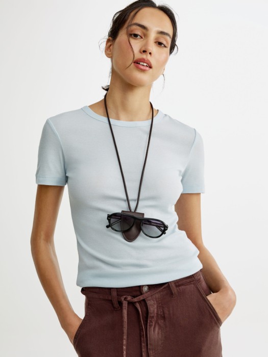 базовая приталенная футболка 4640611215774 фотография