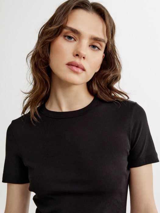 Товар с артикулом 4640611215927 вид сзади