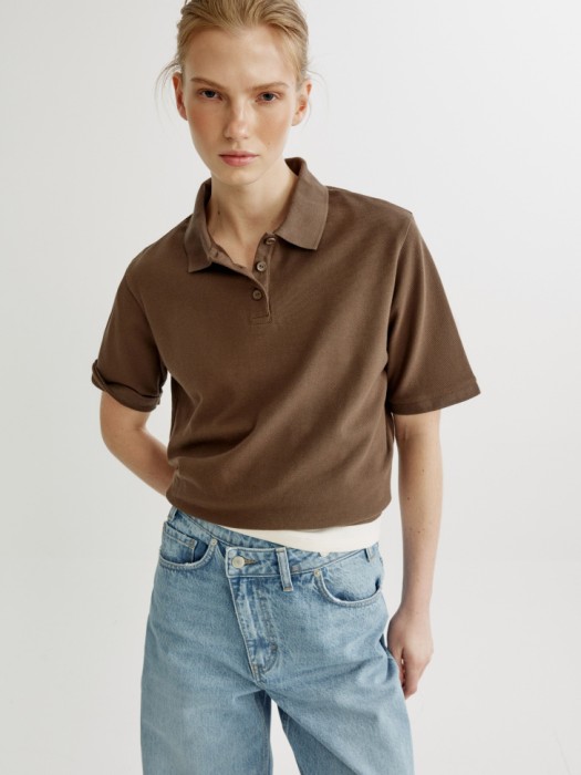 базовое поло с коротким рукавом по цене 1999 руб вид справа