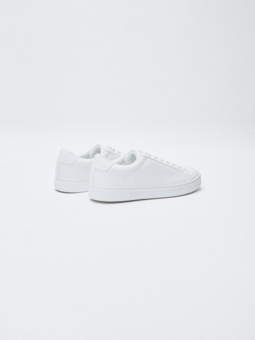 базовые кеды из искусственной кожи из россии вид сбоку