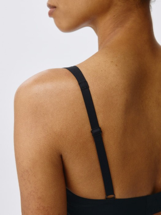 Товар с артикулом 4680798246383 вид сзади