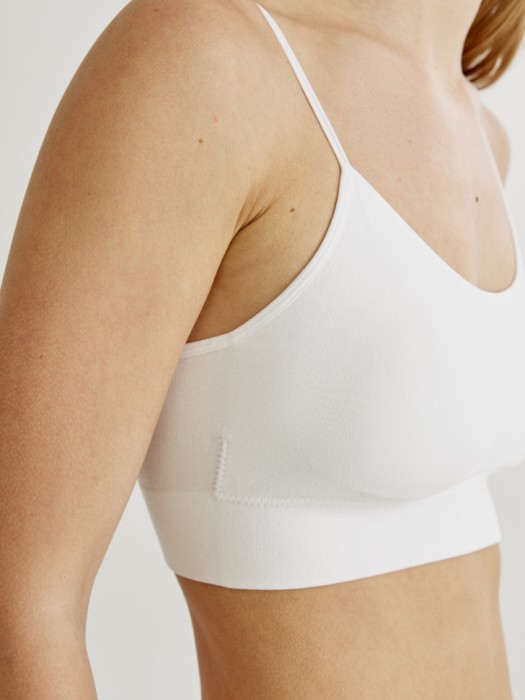 базовый бюстгальтер-топ по цене 1399 руб вид справа