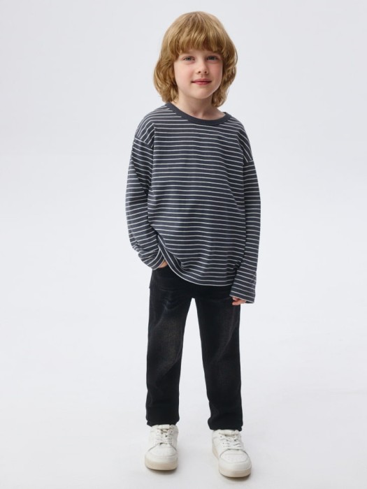 базовый лонгслив в полоску детский от бренда sela вид слева
