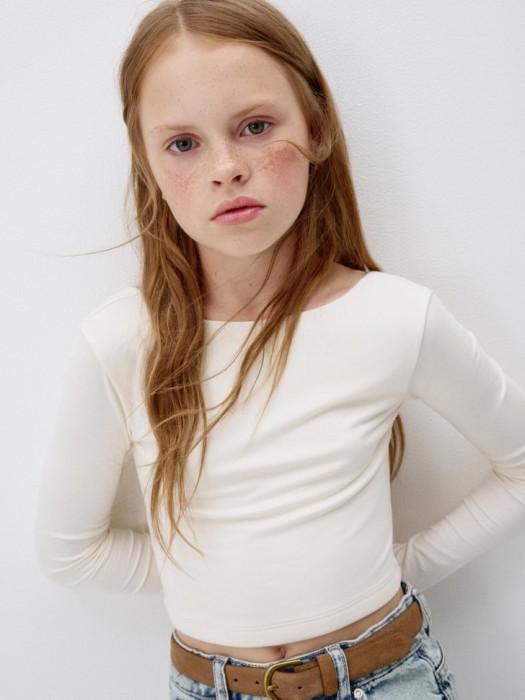 Товар с артикулом 4680704606614 вид сзади