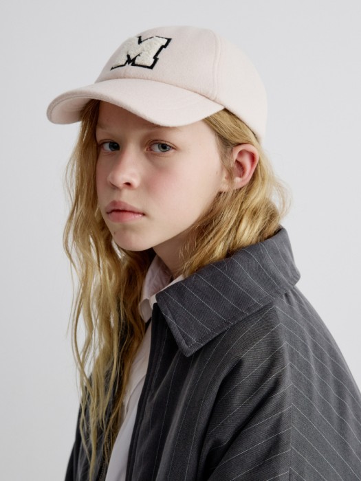 бейсболка с вышивкой для девочек из россии вид сбоку