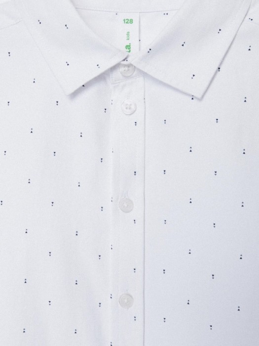 Товар белого цвета с внутренней стороны