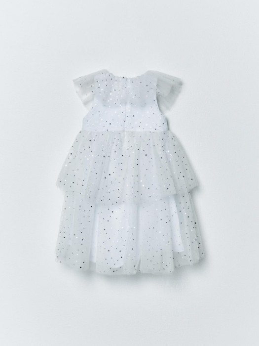 Товар белого цвета с внутренней стороны