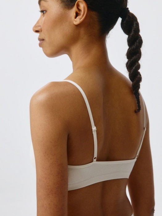 Товар с артикулом 4680704990553 вид сзади