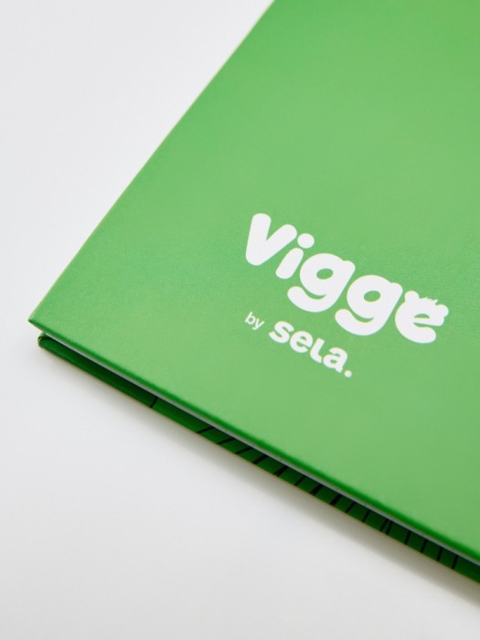 блокнот вигге для детей из россии вид сбоку