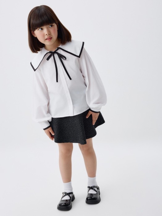 блузка из модала с нарядным воротником для девочек от бренда sela вид слева