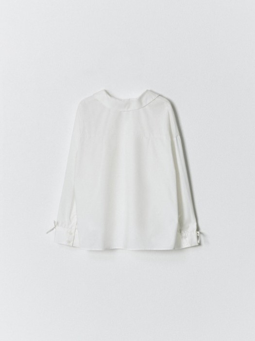 блузка с бантиками для девочек из хлопка спереди