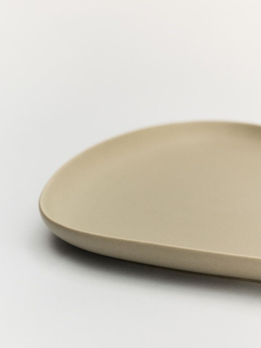 блюдо декоративное из керамики по цене 1799 руб вид справа