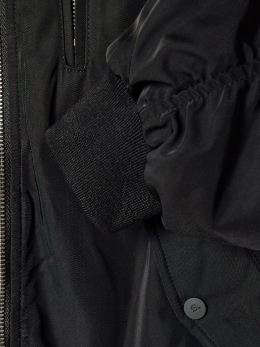 бомбер оверсайз для девочек для детского возраста с изнаночной стороны