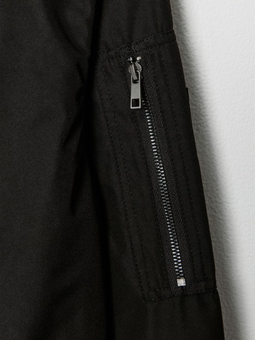 бомбер оверсайз для мальчиков по цене 2399 руб вид справа