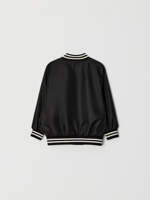 бомбер в стиле преппи детский из россии вид сбоку