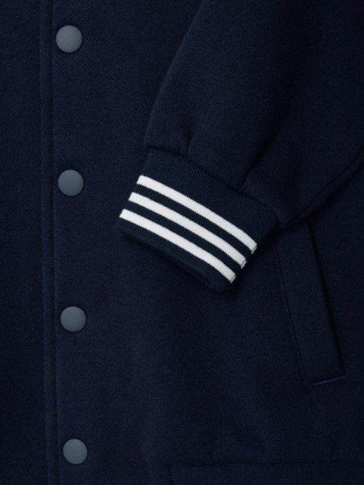 бомбер в стиле преппи детский из хлопка спереди