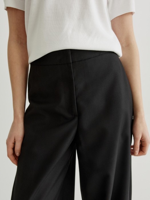 брюки-аладдины из костюмной ткани из россии вид сбоку