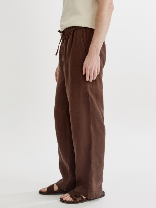 брюки из 100% премиального льна по цене 4999 руб вид справа