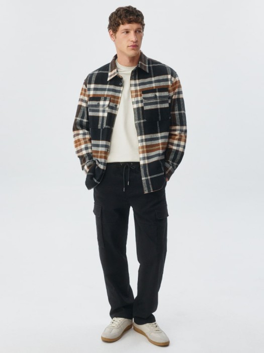 брюки карго из смесового хлопка от бренда sela вид слева