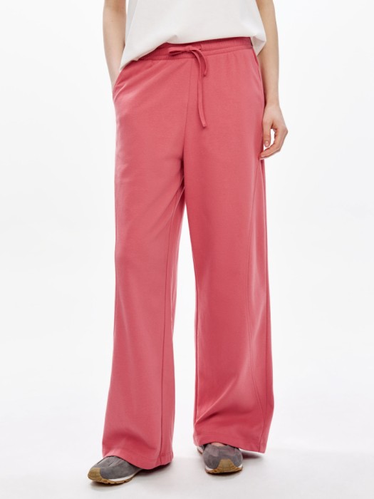 брюки прямые из футера от бренда sela вид слева