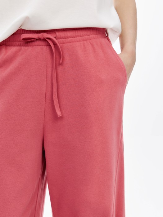 брюки прямые из футера из россии вид сбоку