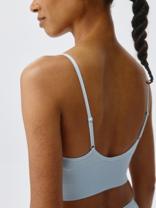 Товар с артикулом 4680704990638 вид сзади