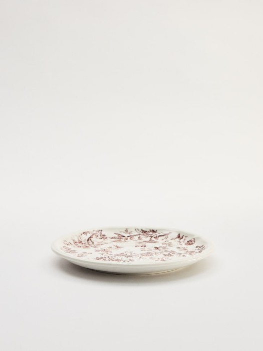 чайная пара из фарфора с цветочным узором из проверенных материалов спереди