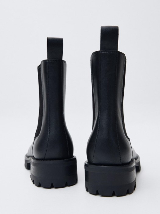 челси из натуральной кожи из россии вид сбоку