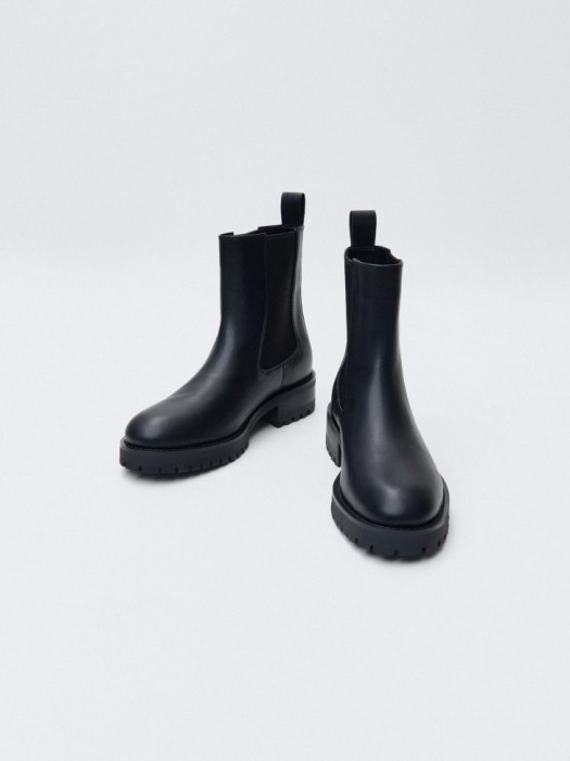 челси из натуральной кожи из кожи спереди