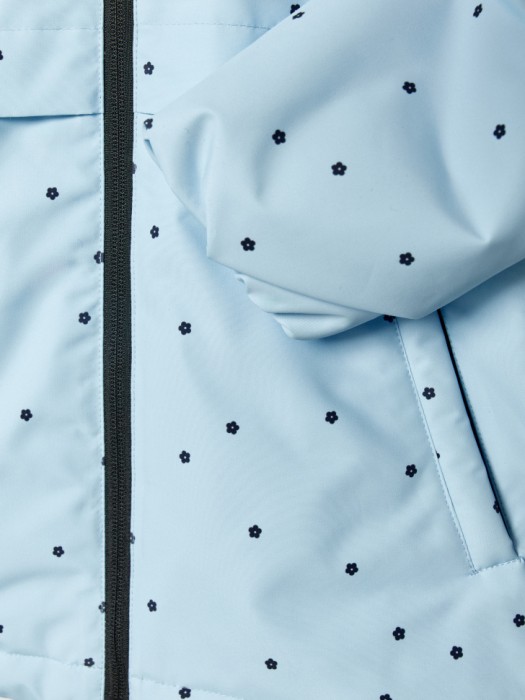 демисезонная куртка с вышивкой для девочек из россии вид сбоку