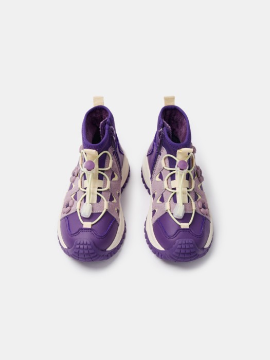 демисезонные ботинки с декором для девочек из россии вид сбоку