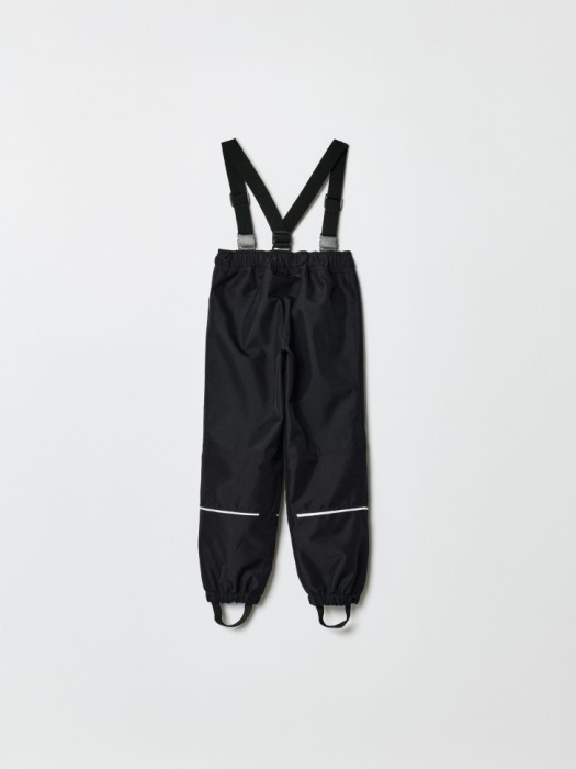 демисезонные брюки из технологичной мембранной ткани drytex® для мальчиков от бренда sela вид слева