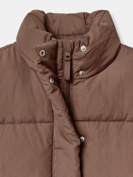 демисезонный стеганый жилет для девочек для детского возраста с изнаночной стороны