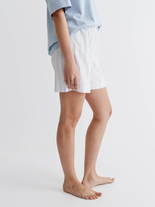 домашние шорты из коллекции  x союзмультфильм по цене 1599 руб вид справа