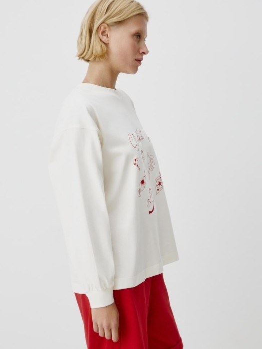 домашний лонгслив с вышивкой и принтом из россии вид сбоку