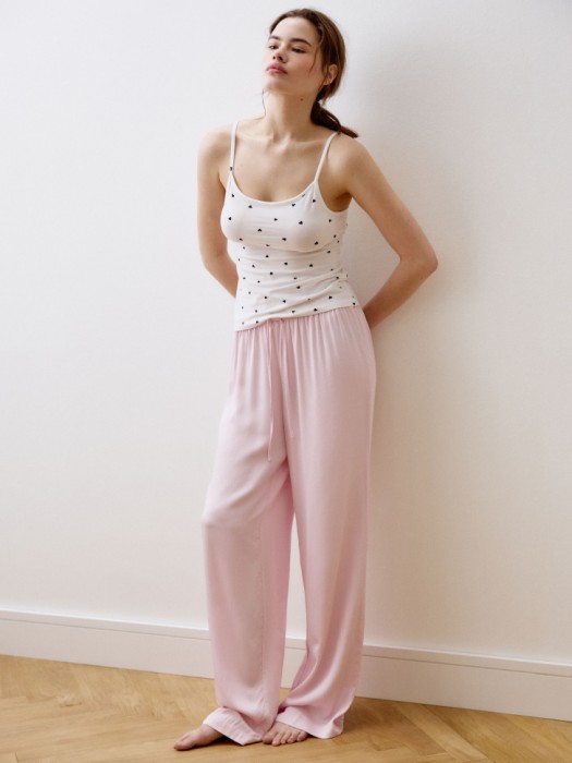 домашний топ из смесового модала от бренда sela вид слева