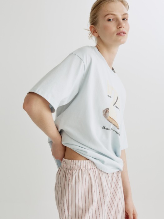 домашняя футболка оверсайз с принтом из россии вид сбоку