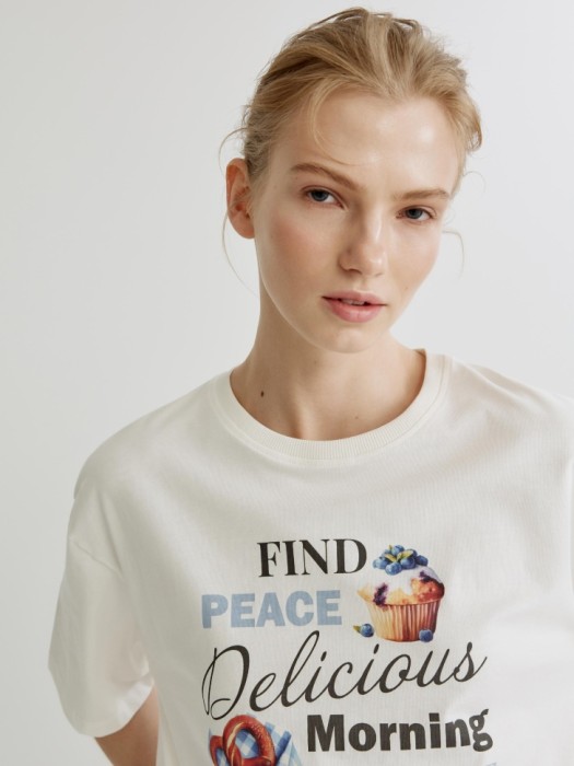 домашняя футболка оверсайз с принтом от бренда sela вид слева