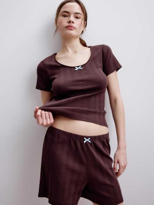 домашняя футболка с рельефным узором по цене 1599 руб вид справа