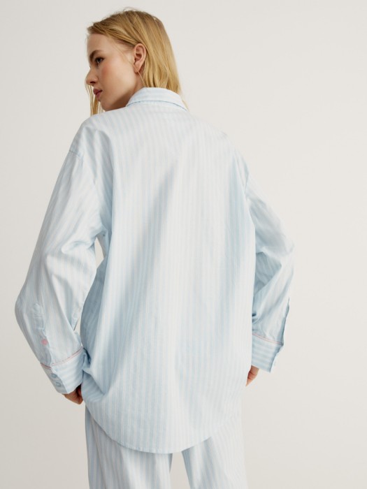 домашняя рубашка в полоску по цене 2799 руб вид справа