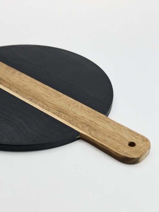 доска для сервировки из мрамора и дерева от бренда sela вид слева