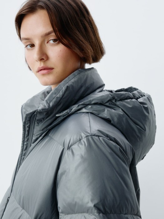 дутая куртка с натуральным наполнителем из пуха по цене 12999 руб вид справа