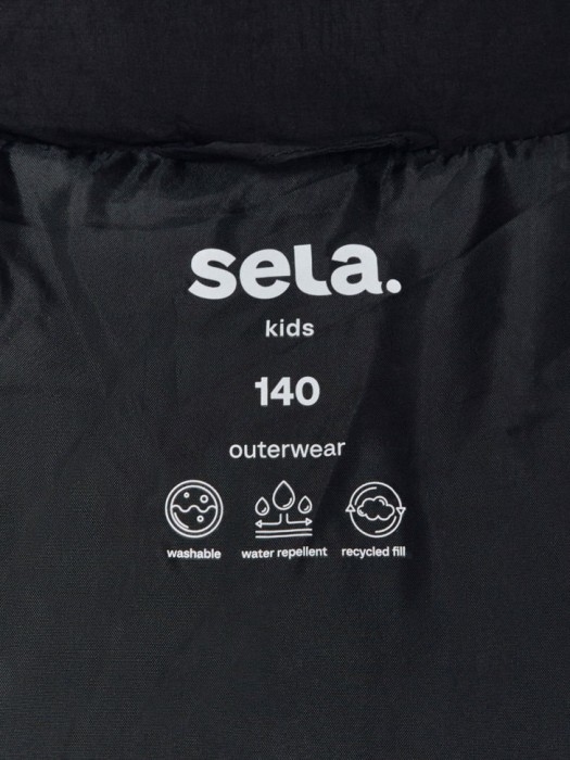 дутая стеганая куртка для мальчиков из льна спереди