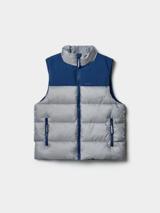 дутый жилет в стиле колор блок для мальчиков по цене 2699 руб вид справа