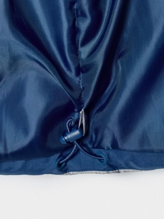 дутый жилет в стиле колор блок для мальчиков для детского возраста с изнаночной стороны