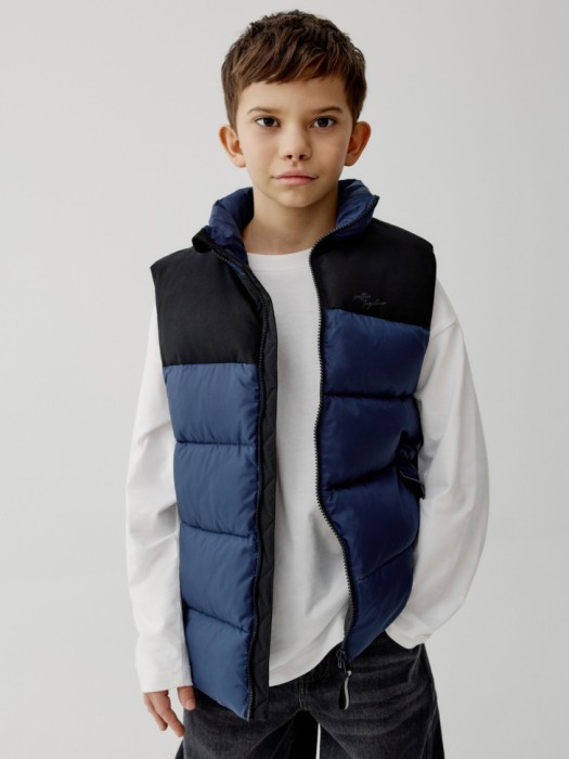 дутый жилет в стиле колор блок для мальчиков 4610517488886 фотография