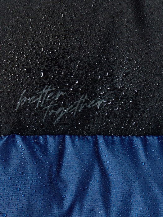 дутый жилет в стиле колор блок для мальчиков из россии вид сбоку